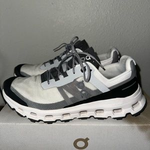 Women’s On Cloud Cloudvista